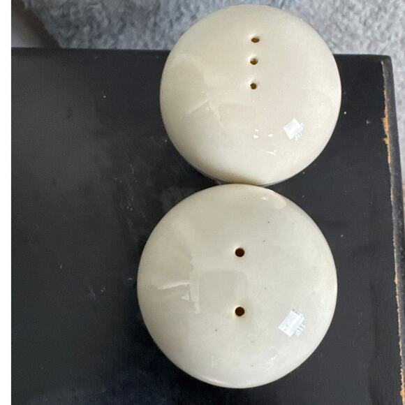 Vintage 60's Flintridge China Mirador Platinum Band Salt And Pepper Shakers - Picture 4 of 6